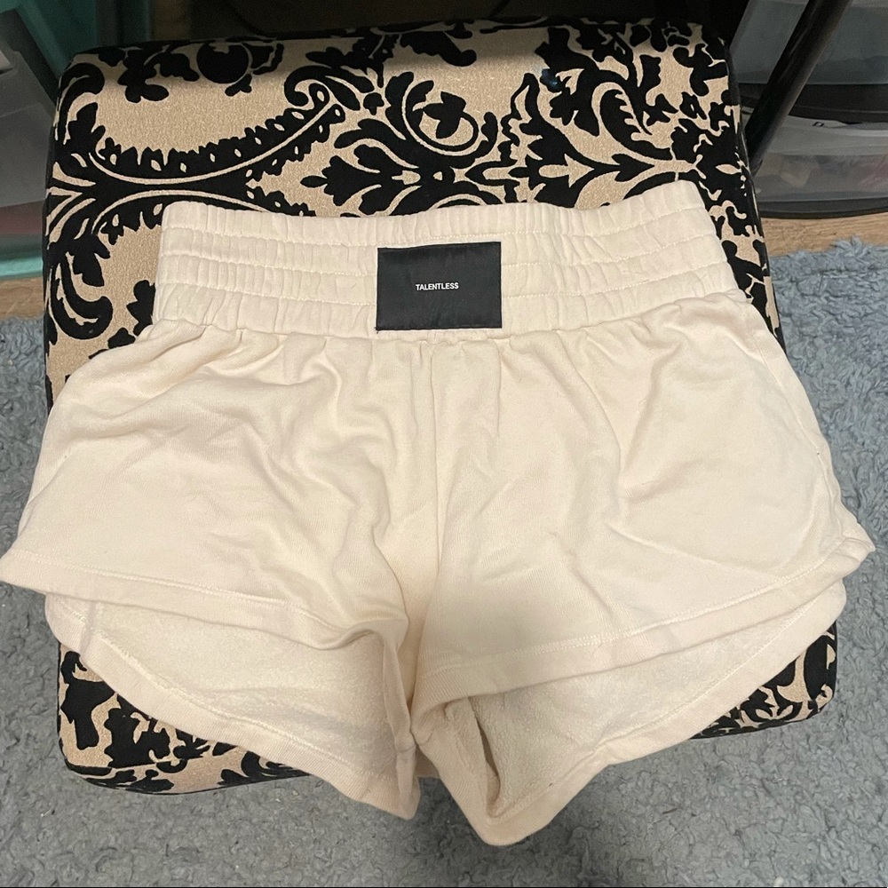 Talentless Women’s boxing shorts